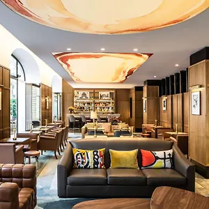 Sofitel Arc De Triomphe Otel