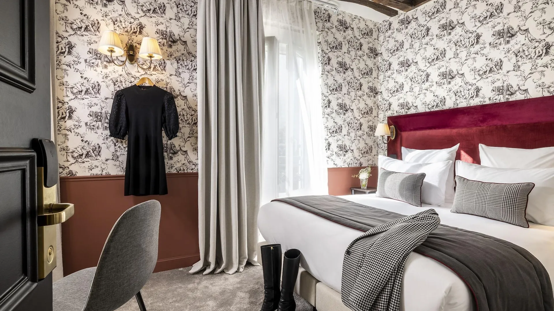 Hotel Louis II Paris